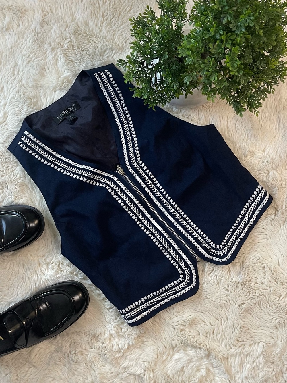 Vintage 90s Karen Kane Embroidered Zip-Up Vest Size 6